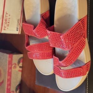 Vionic slide sandals